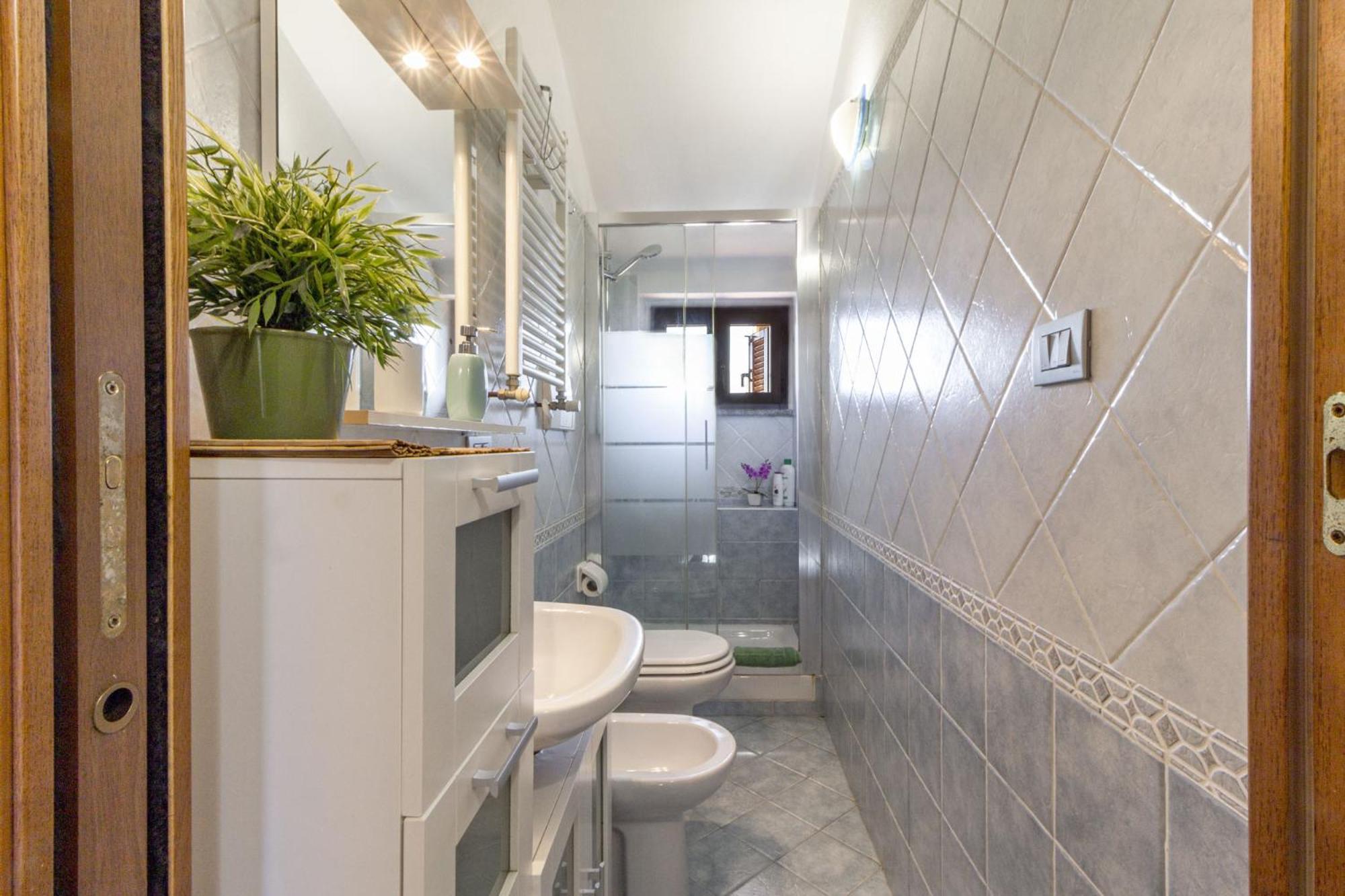 Charlotte Apartment - For Family And Groups Porto Torres Eksteriør billede