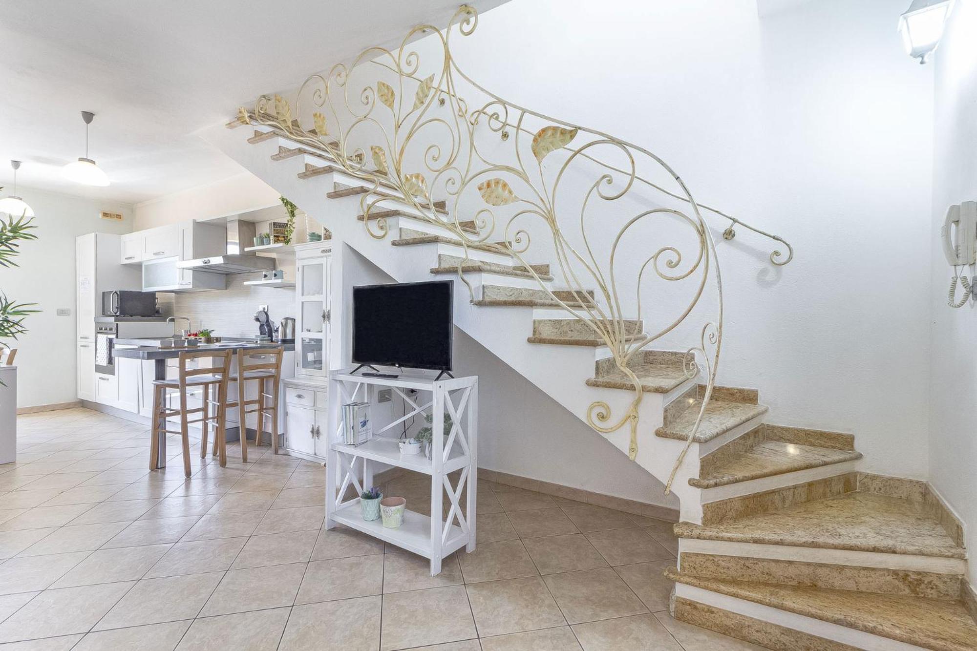 Charlotte Apartment - For Family And Groups Porto Torres Eksteriør billede